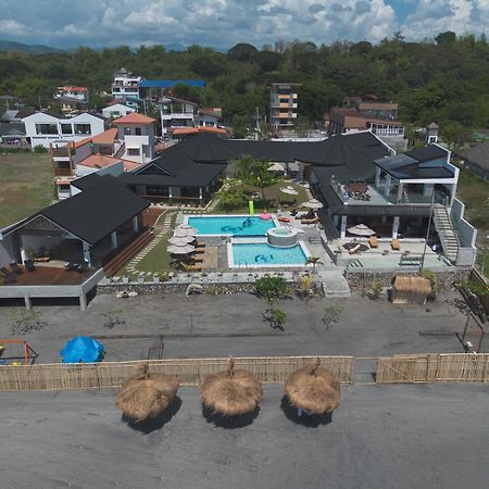 Hotel The Nordic House Bacnotan Exterior foto